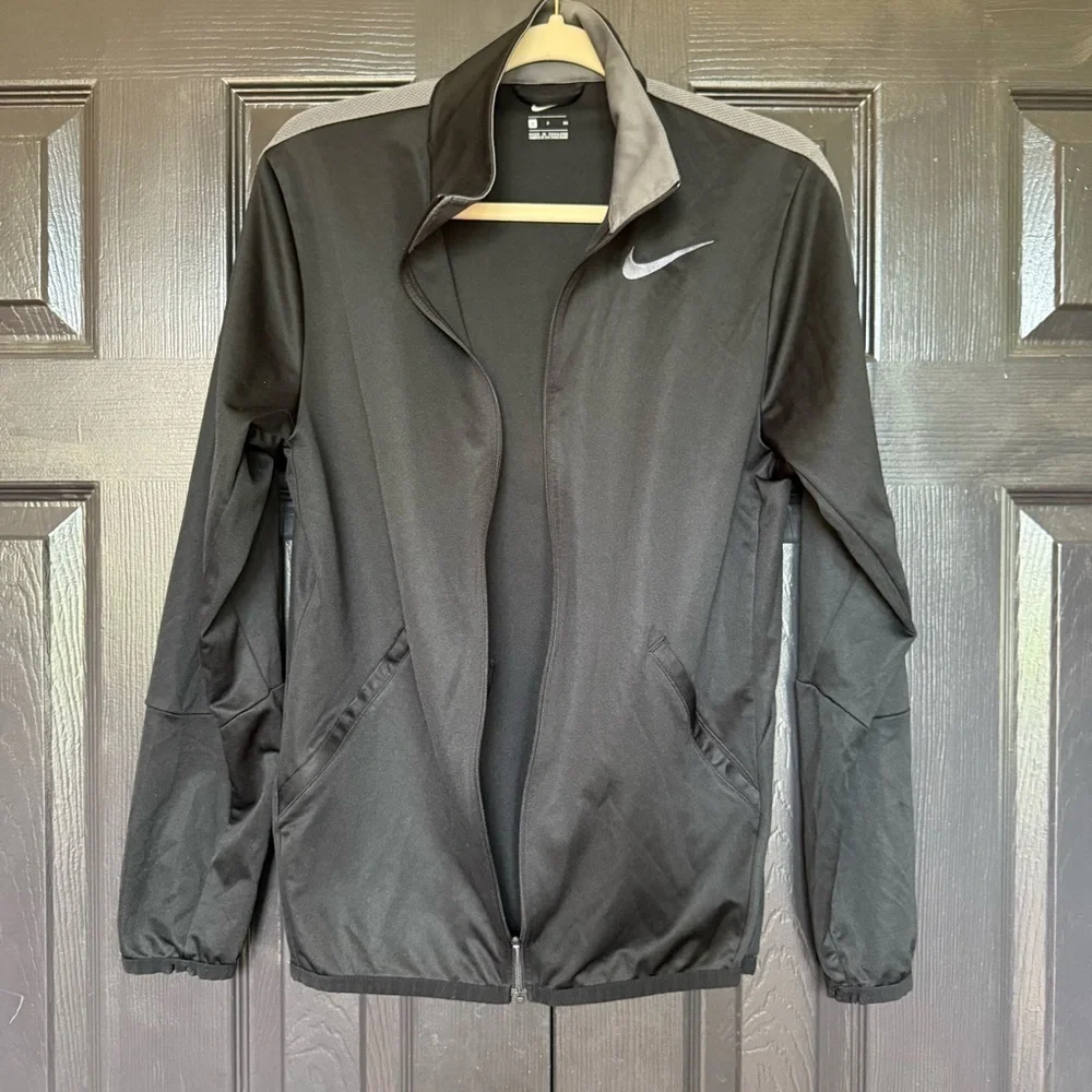 Nike Dri-Fit Mens Size S Black Full Zip Training Activewear Jacket